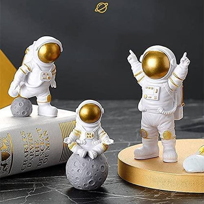 Desktop Figurine Decors Set of 3