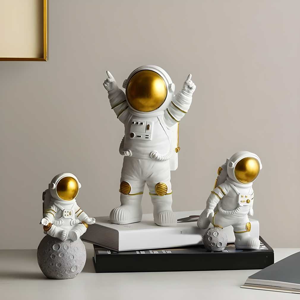 Desktop Figurine Decors Set of 3
